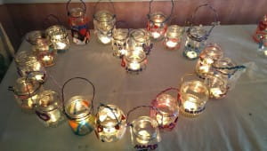 Beautiful memory candle jars lit during the closing words at our Weekend Retreat for recently bereaved. 